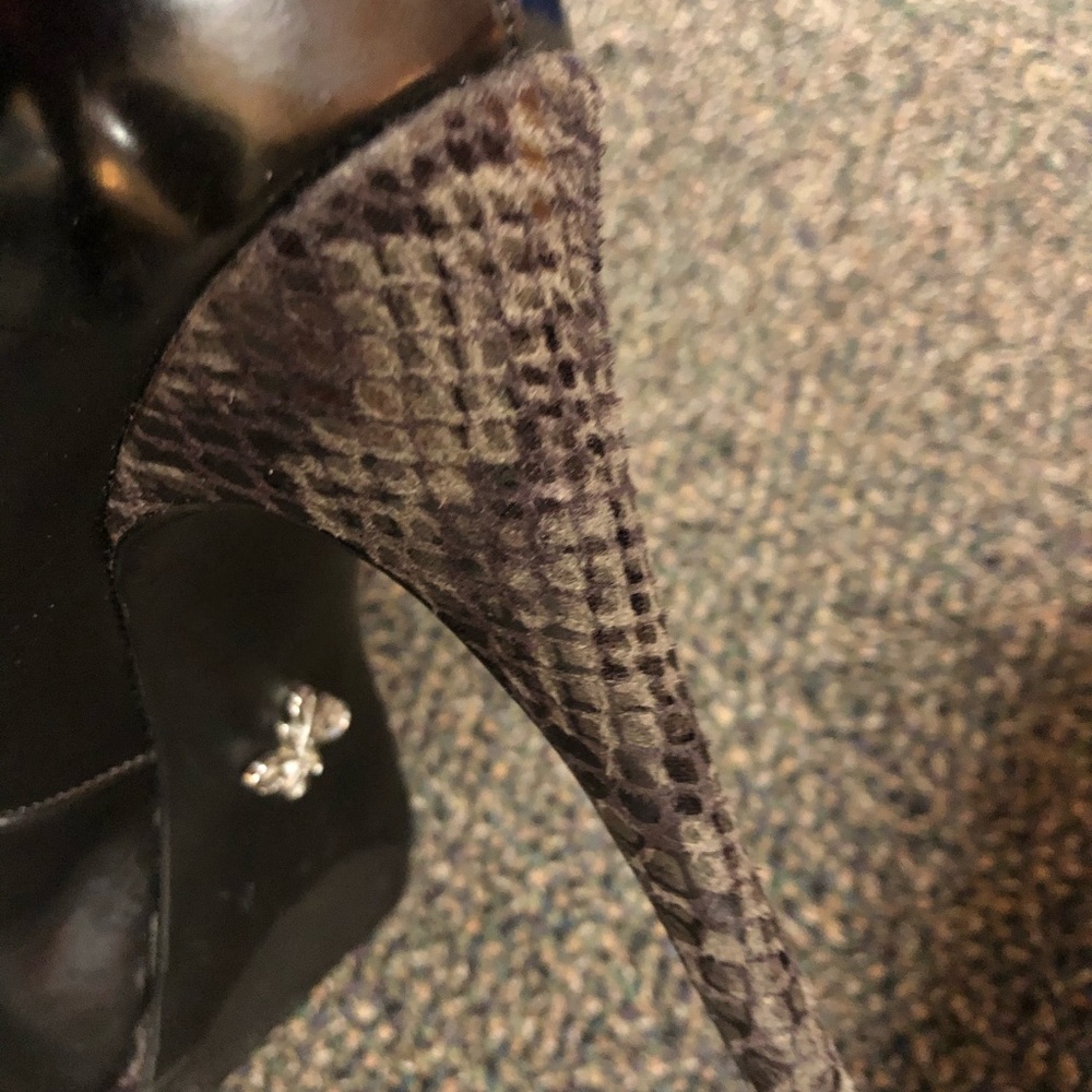 Simply Vera Size 8 heels - Picture 4 of 7